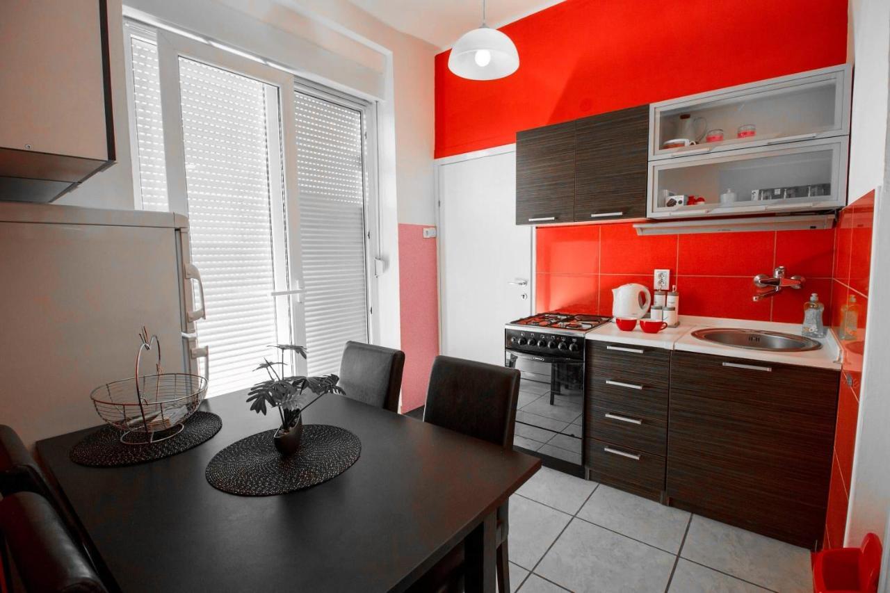 Flamingos Apartman & Fitness Centar Osijek - Blizina Bolnice Kbc โอซีเยก ภายนอก รูปภาพ